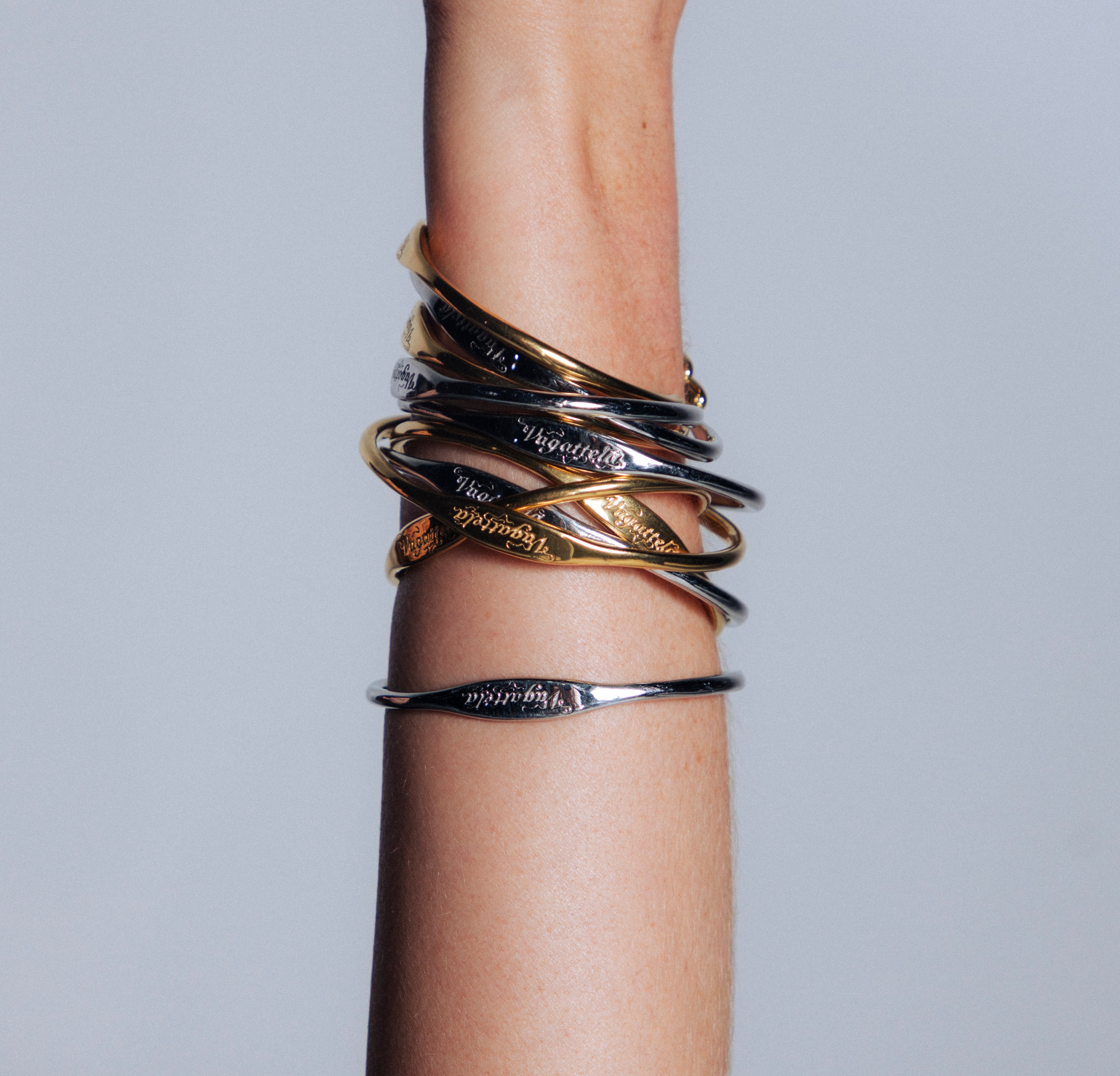 アクセサリー KAHIKO SILVER BANGLE NEEDLE Crochet Needle Bracelet – Vagattela